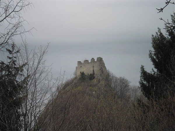 Po starim gradinama Ivančice: Belecgrad